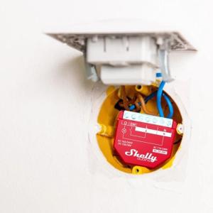 Shelly Plus 1PM - Smart Relay 16A  AC/DC WiFi/BT + PM
