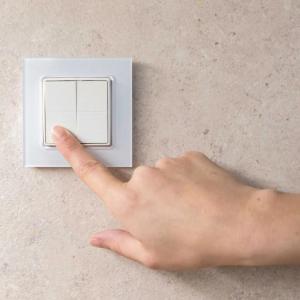 Shelly BLU Wall Switch 4 (+ Legrand adapter) -Pulsante a muro senza fili 4 tasti